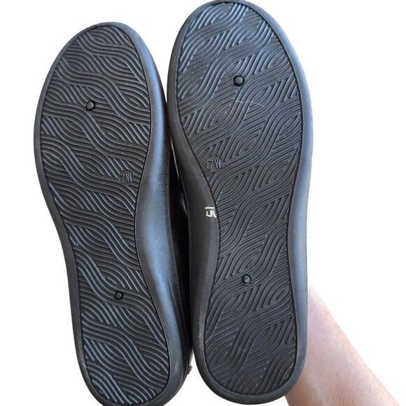 American Exchange Women’s Black Loafers Size 7W NWT - Picture 9 of 12